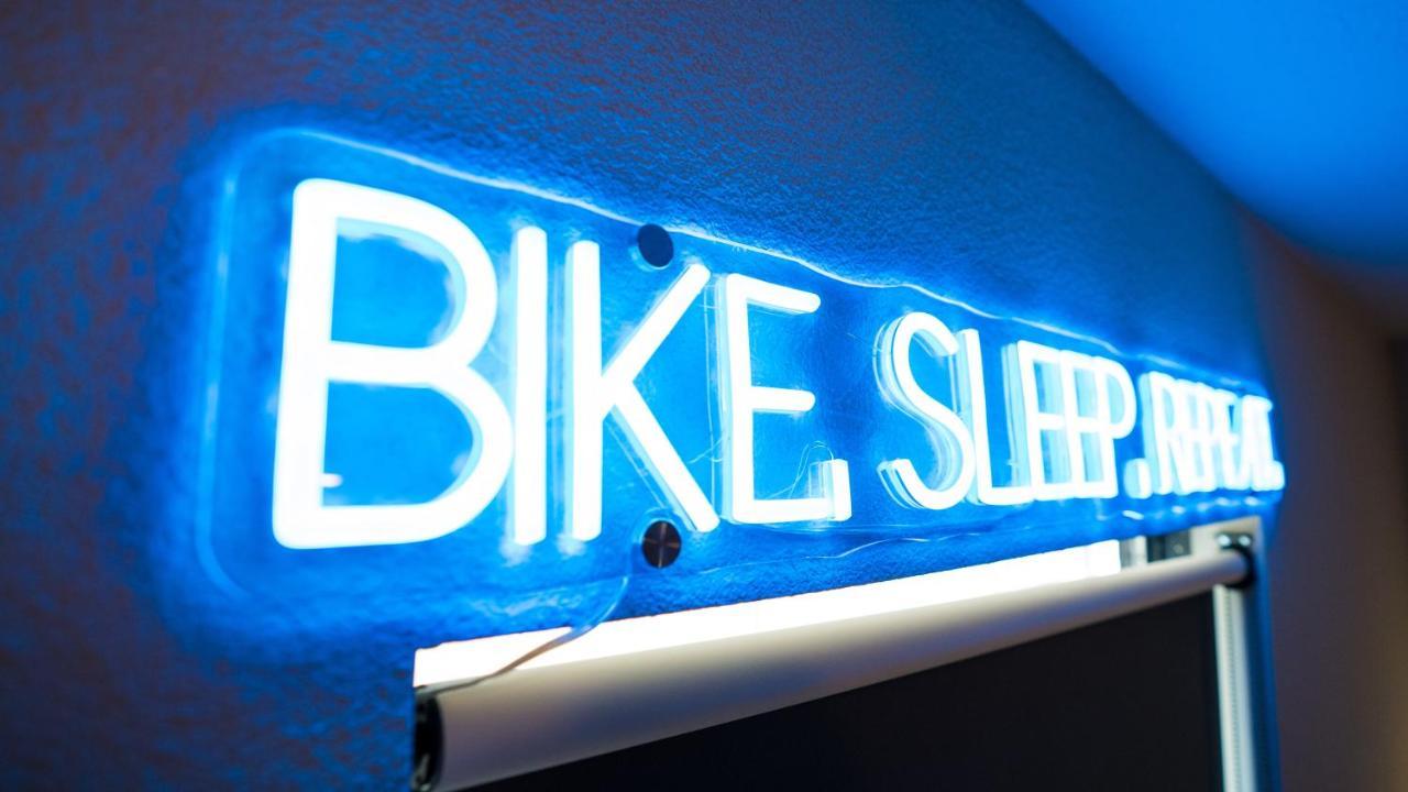 The Bike Inn Bentonville Zewnętrze zdjęcie